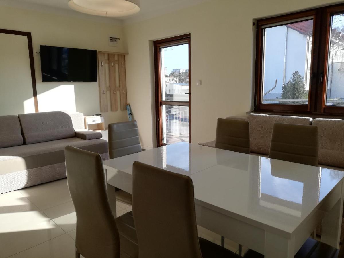 Gray House Apartamenty Дзивновек Экстерьер фото